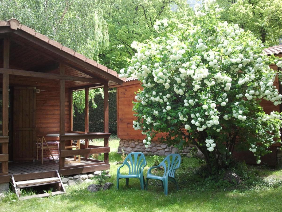 Les chalets Quazemi à Casteil Esterno foto