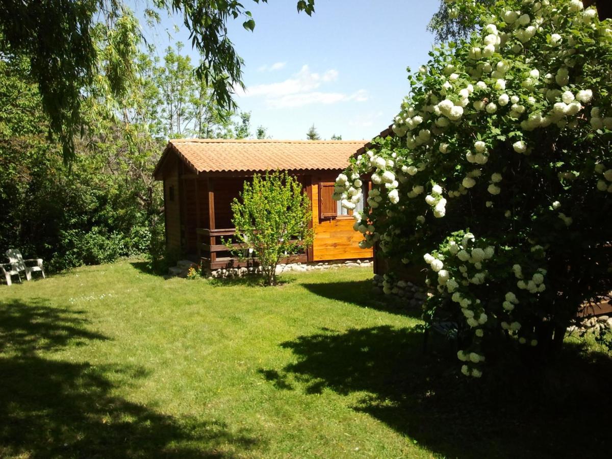 Les chalets Quazemi à Casteil Esterno foto