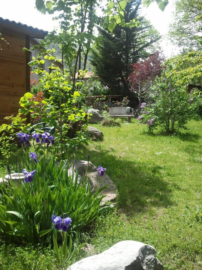 Les chalets Quazemi à Casteil Esterno foto