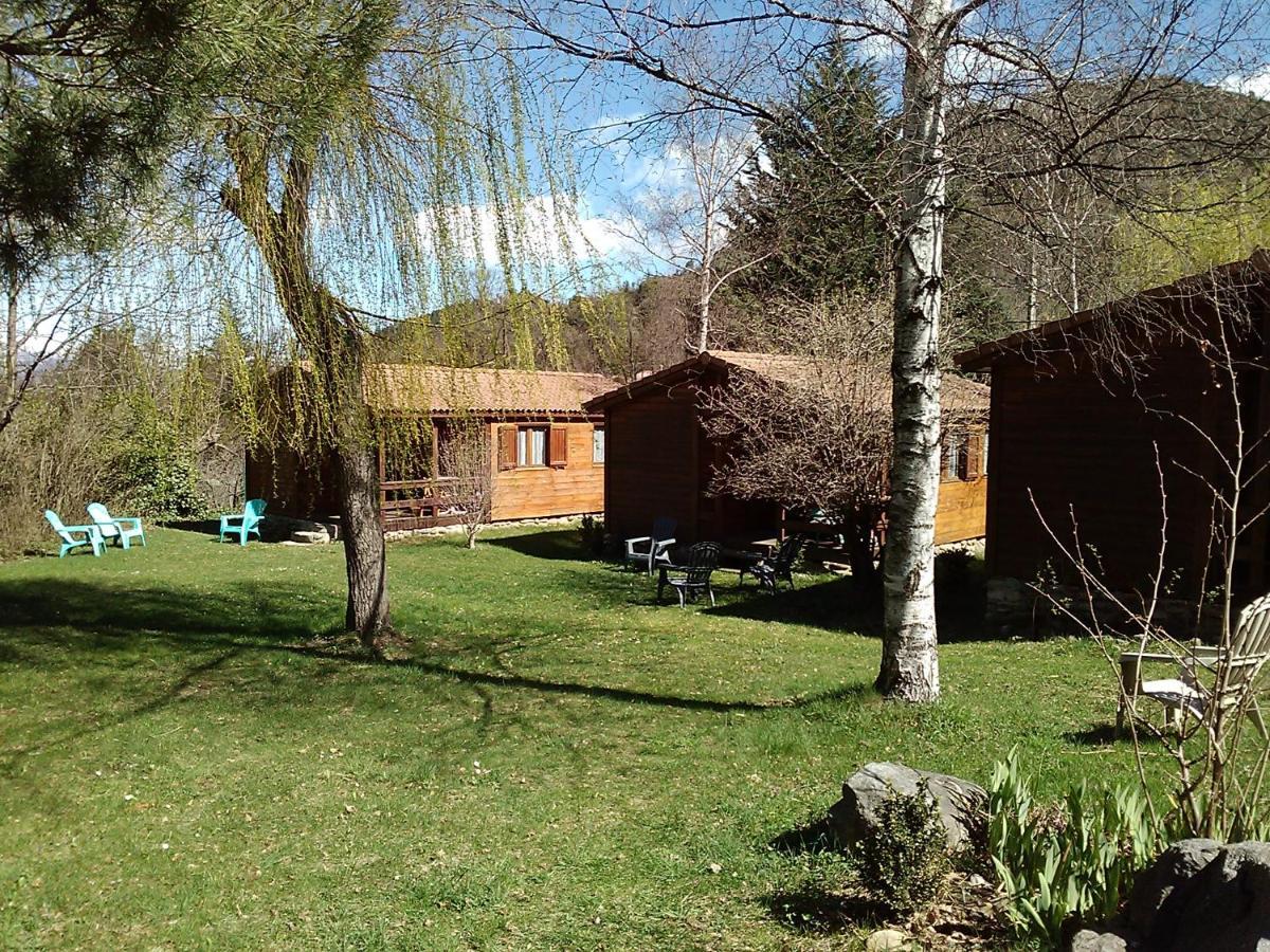 Les chalets Quazemi à Casteil Esterno foto